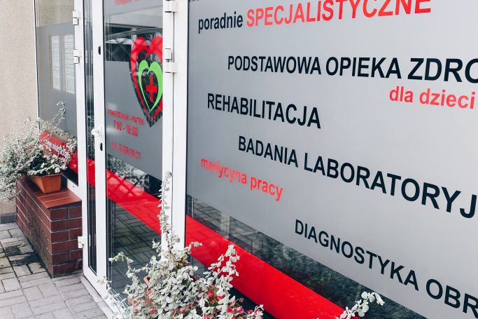 Przychodnia Bracka Porąbka-Klimontów